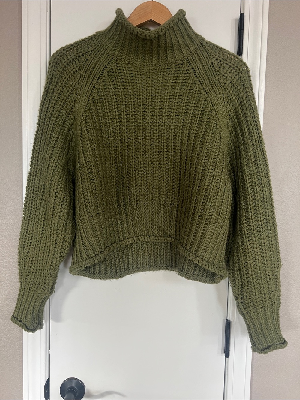 H&M Olive Green Chunky Sweater